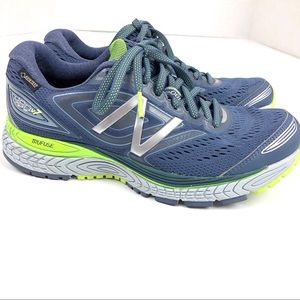 NEW BALANCE 880 V7 Running Shoes